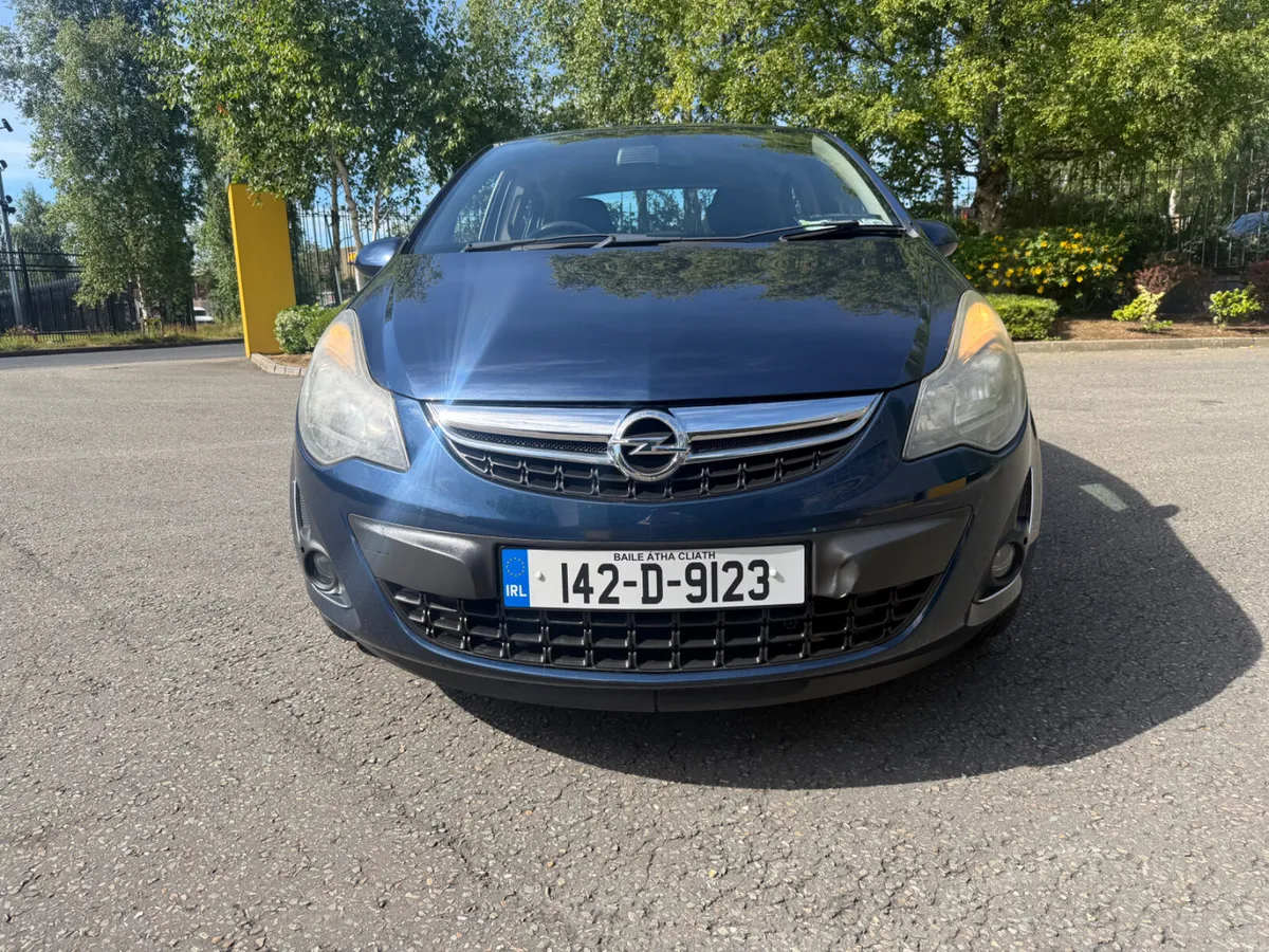 Opel Corsa 1.2 Petrol Heated seats / steering whee - Image 2