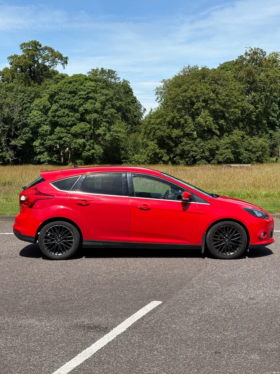 Ford Focus 2014 - Image 3