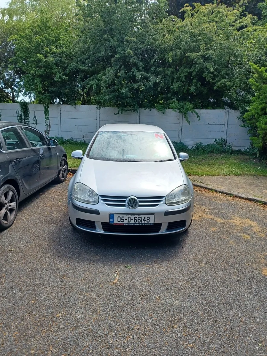 Volkswagen Golf 2005 - Image 2