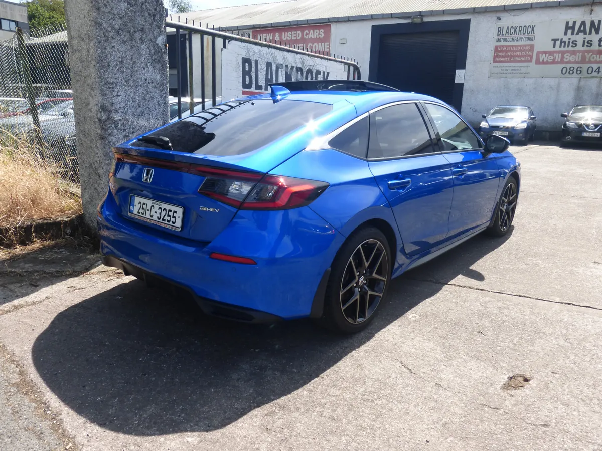 Honda Civic 2025 - Image 4
