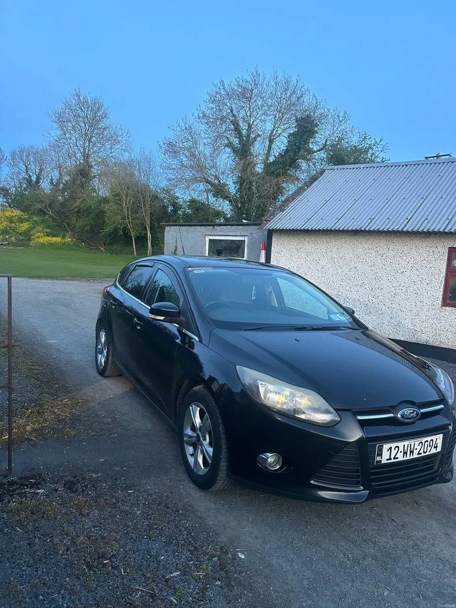 Ford focus low miles - Image 2