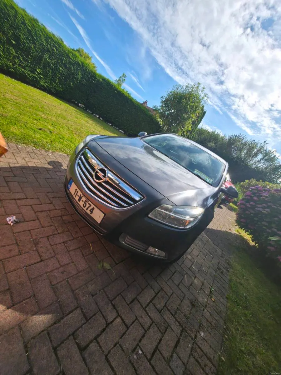 2011 Opel Insignia - Image 1