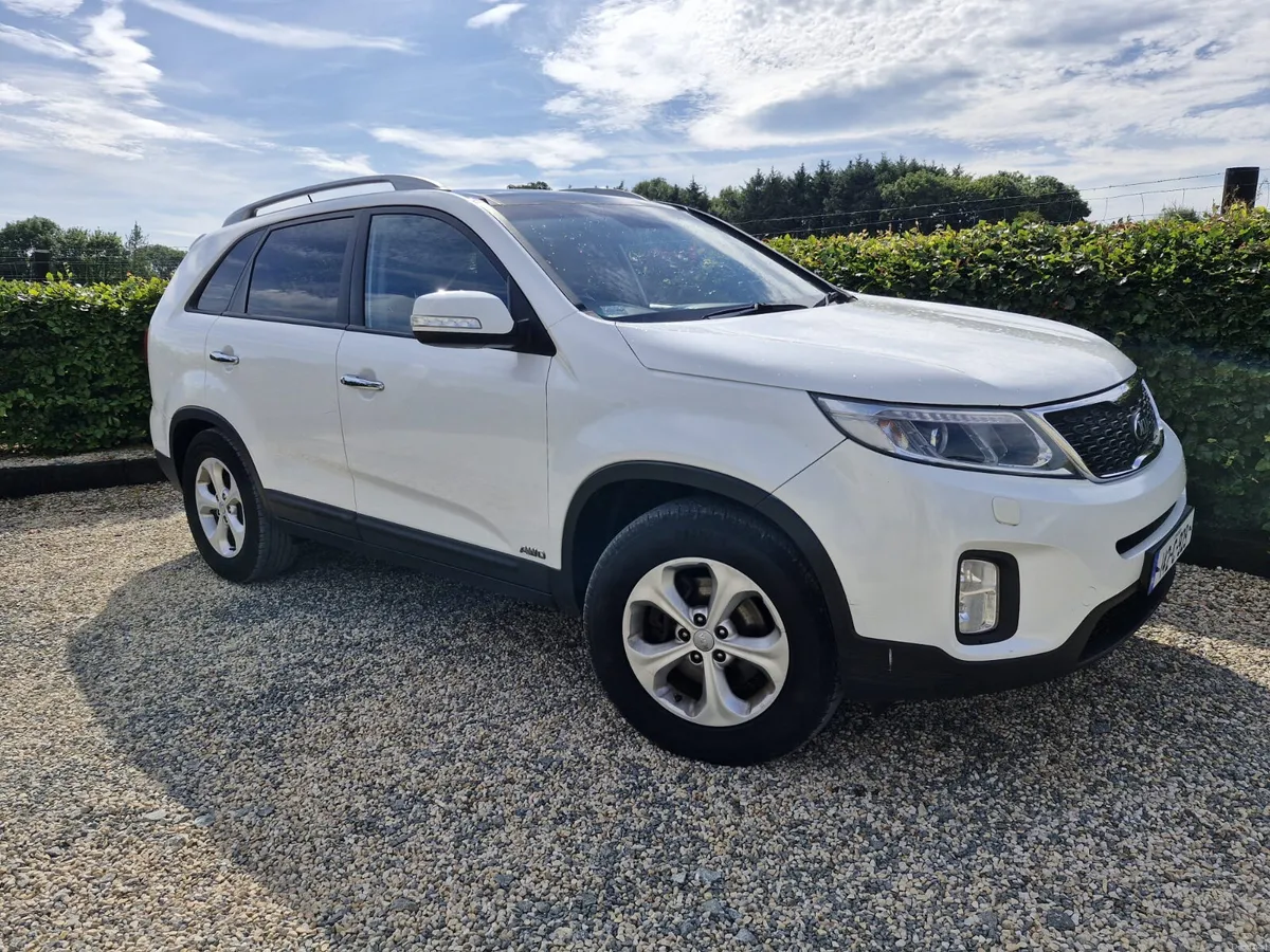 2014 Kia Sorento Platinum 4X4 7 Seats - Image 1