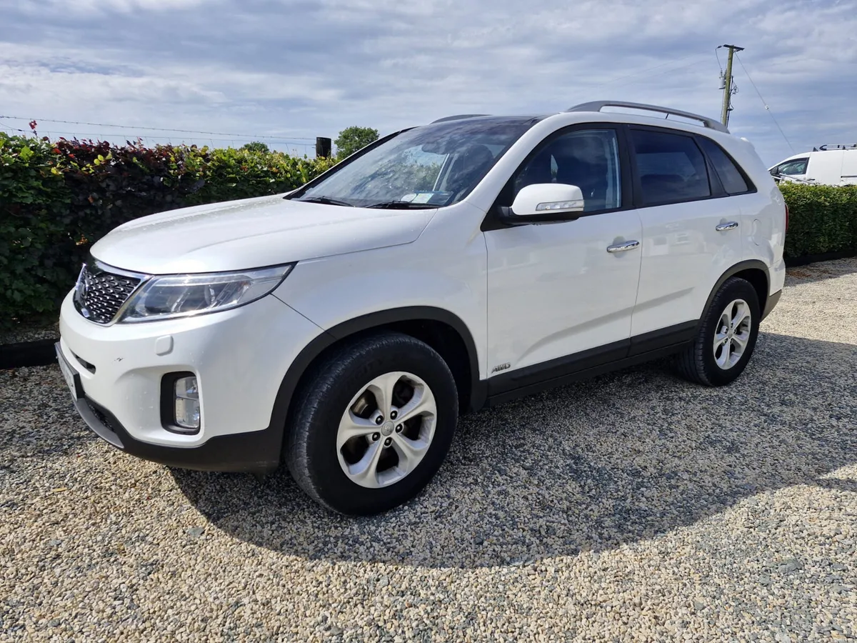 2014 Kia Sorento Platinum 4X4 7 Seats - Image 3