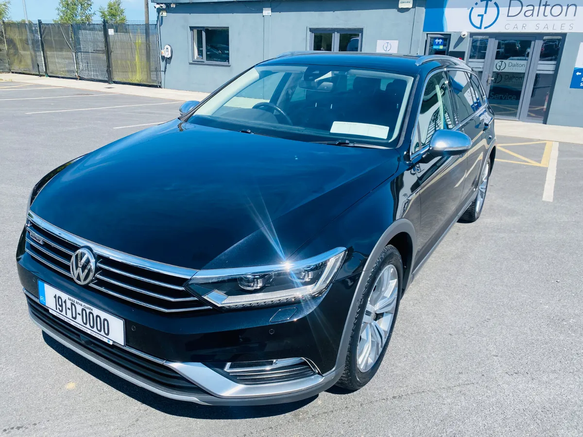 VOLKSWAGEN PASSAT ESTATE ALLTRACK 4 MOTION DSG 191 - Image 1
