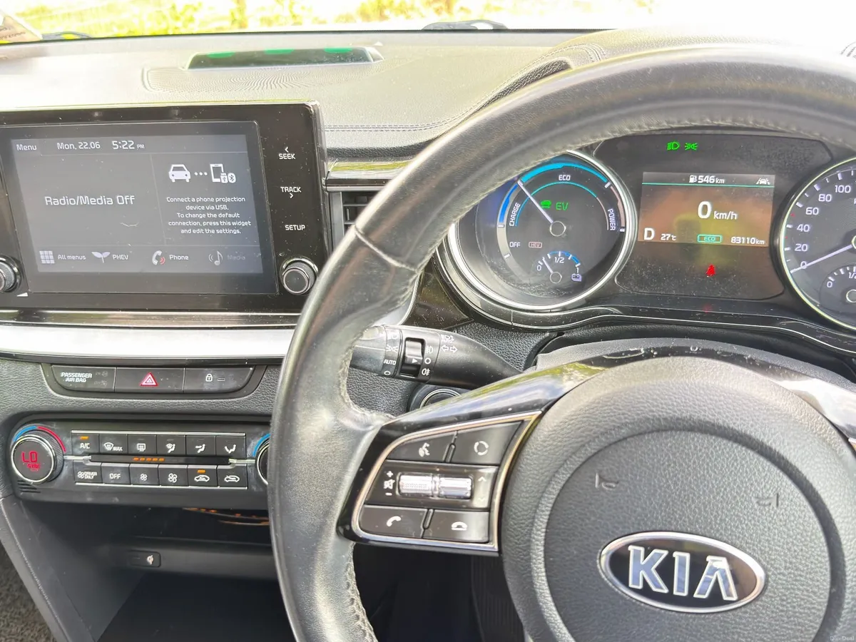 Kia XCeed PHEV - Image 3