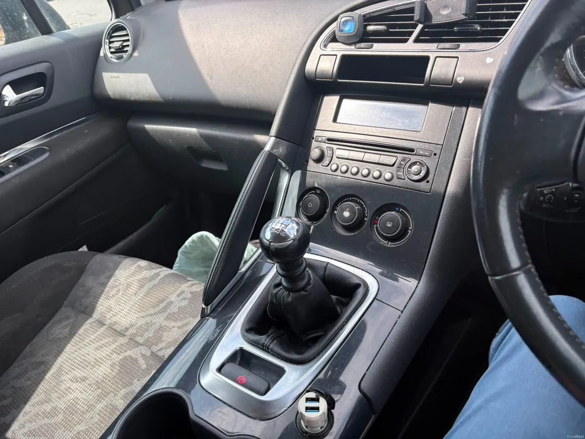 Peugeot 3008 2010 - Image 3