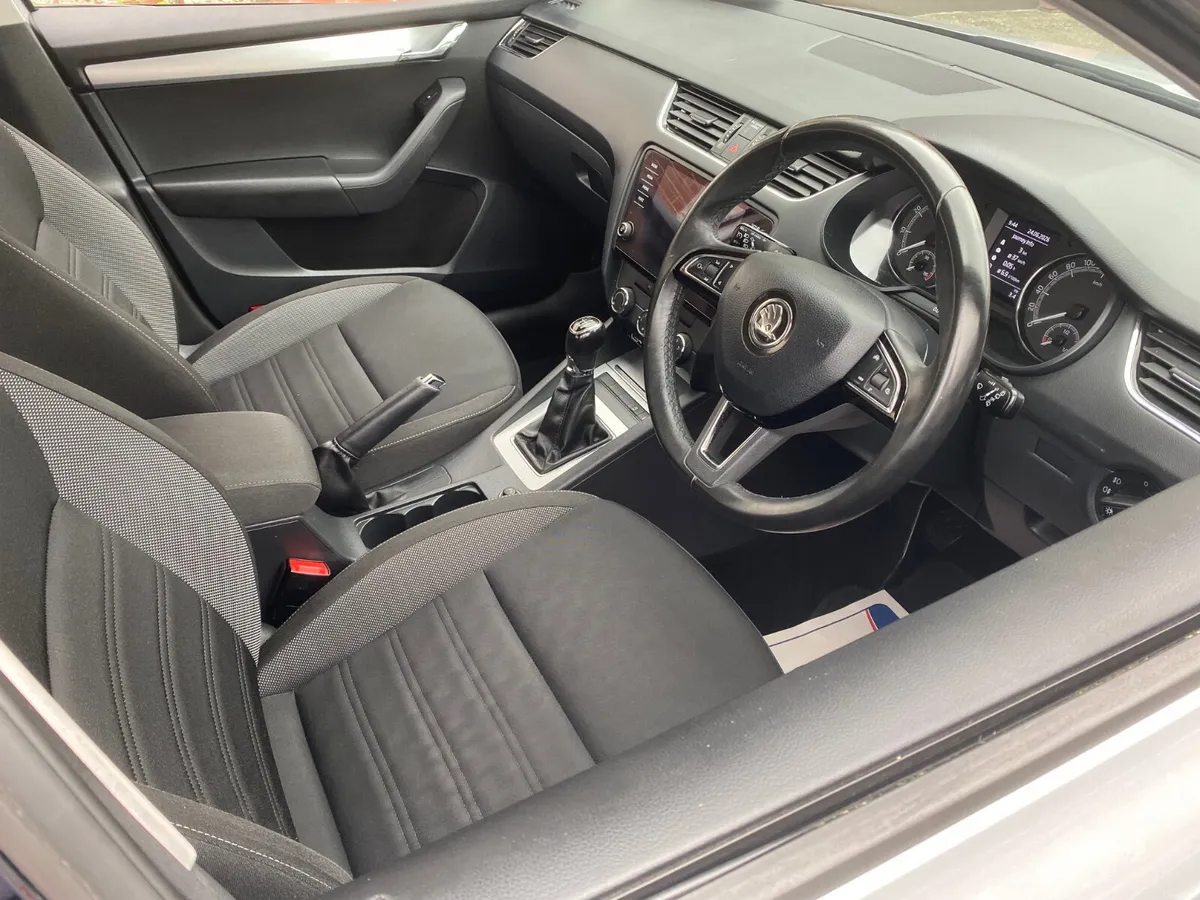 Skoda Octavia AMBITION 1.0TSI 115HP 2019 - Image 5