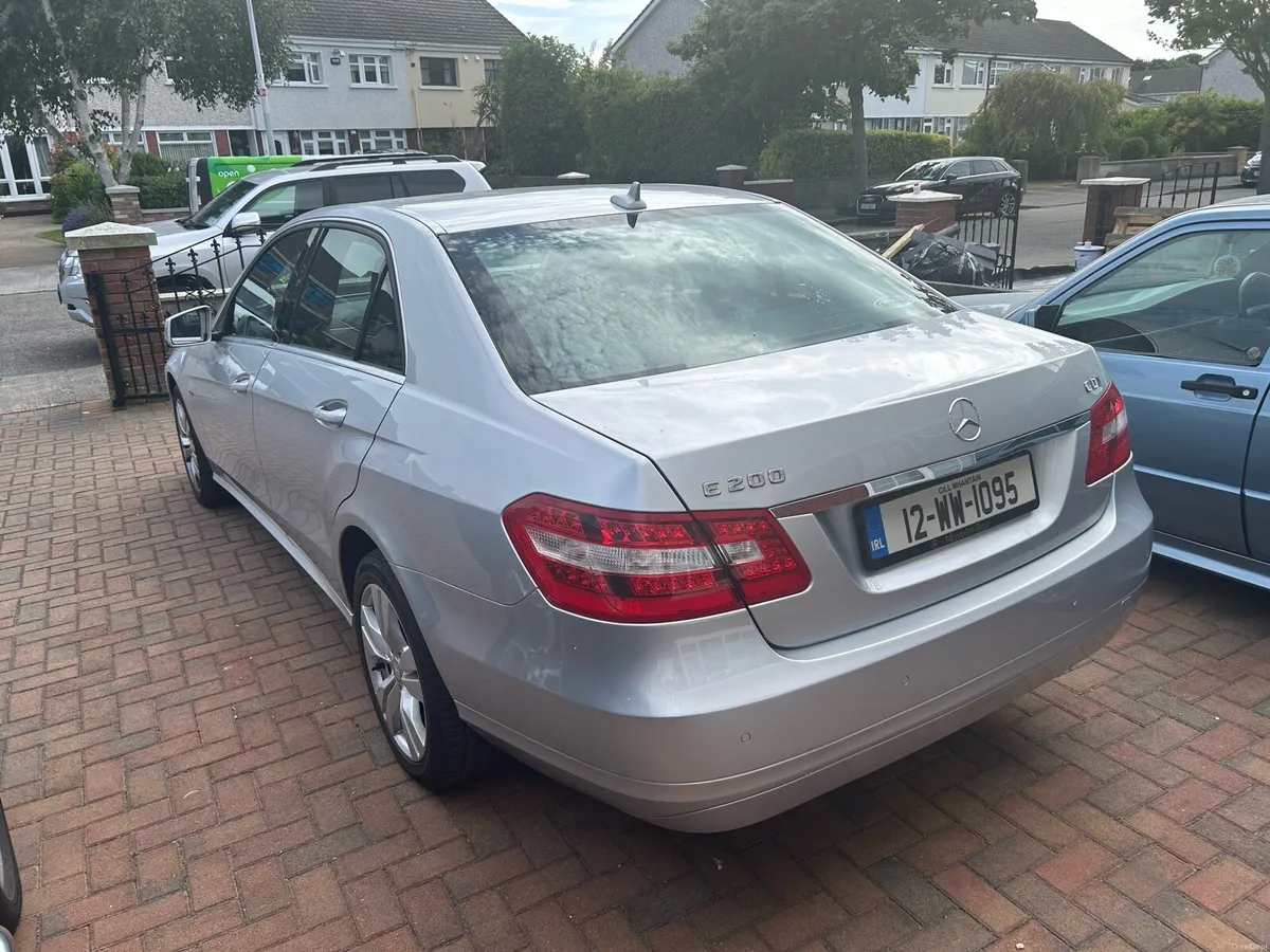 Mercedes (Full year NCT Beautiful car) - Image 6