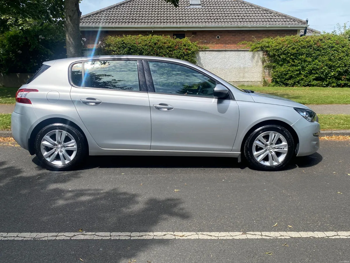 PEUGEOT 308 1.2 ACTIVE - Image 5