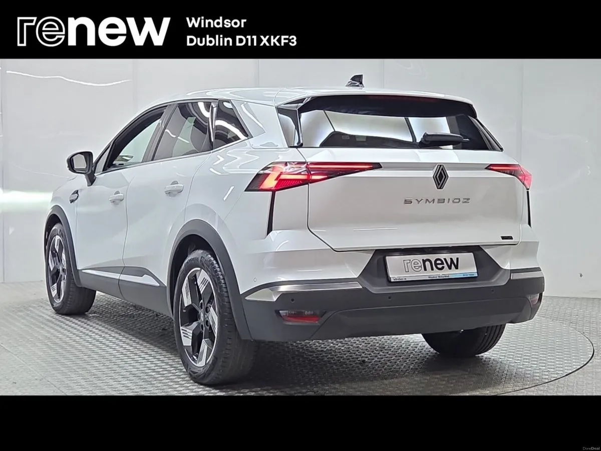 Renault Symbioz techno full hybrid E-Tech 160 Auto - Image 3