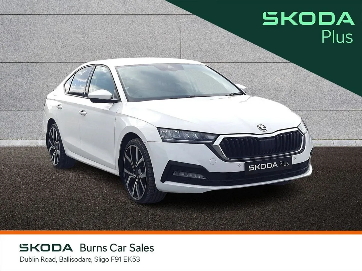 Skoda Octavia OCTAVIA AMB 1.0TSI MHEV 110HP DSG - Image 1