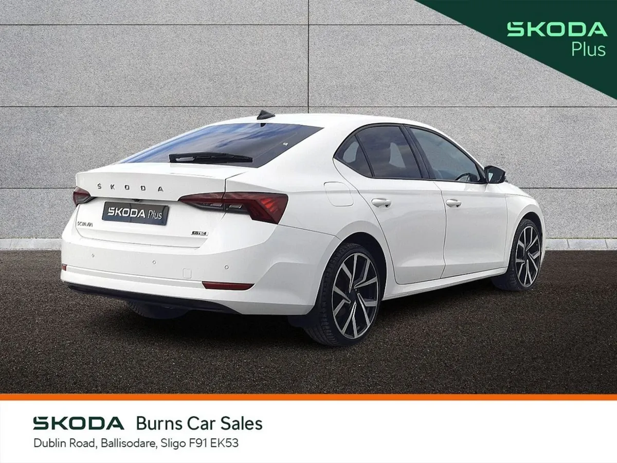 Skoda Octavia OCTAVIA AMB 1.0TSI MHEV 110HP DSG - Image 3