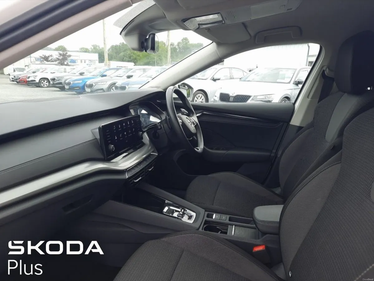 Skoda Octavia OCTAVIA AMB 1.0TSI MHEV 110HP DSG - Image 4