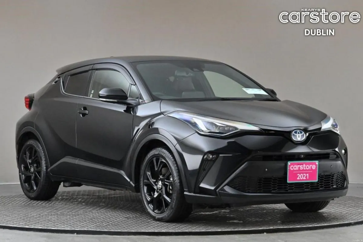 Toyota C-HR 1.8 HYBRID **VERY LOW KMS**HALF LEATHE - Image 1