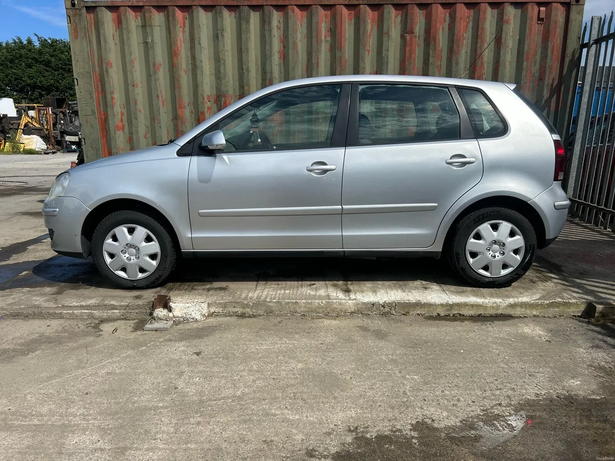 Volkswagen Polo - Image 2