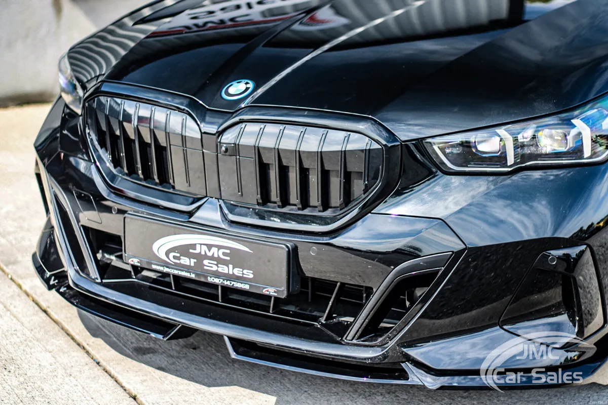 2024 BMW 530E PRO PACK LCI - Image 4