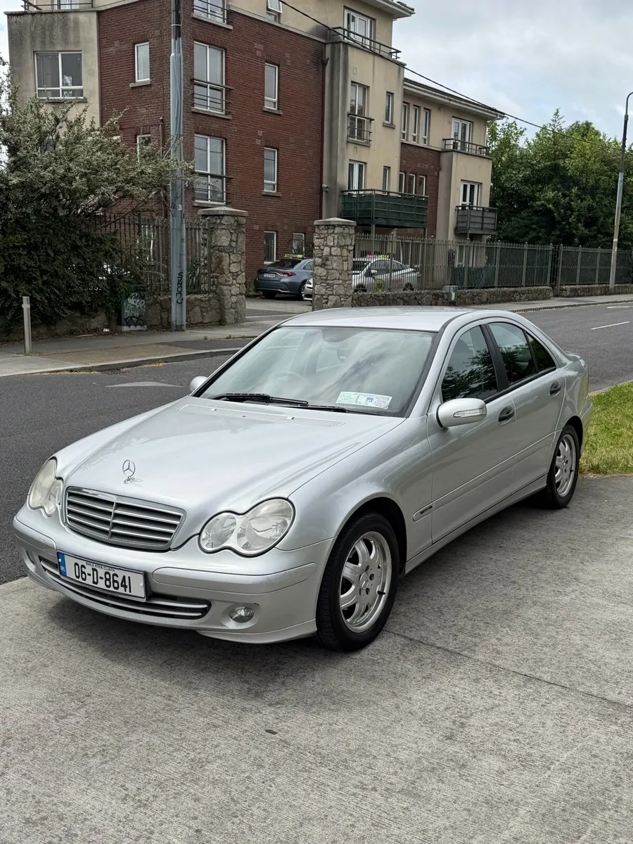 Mercedes C180 Kompressor 1.8P - Image 4