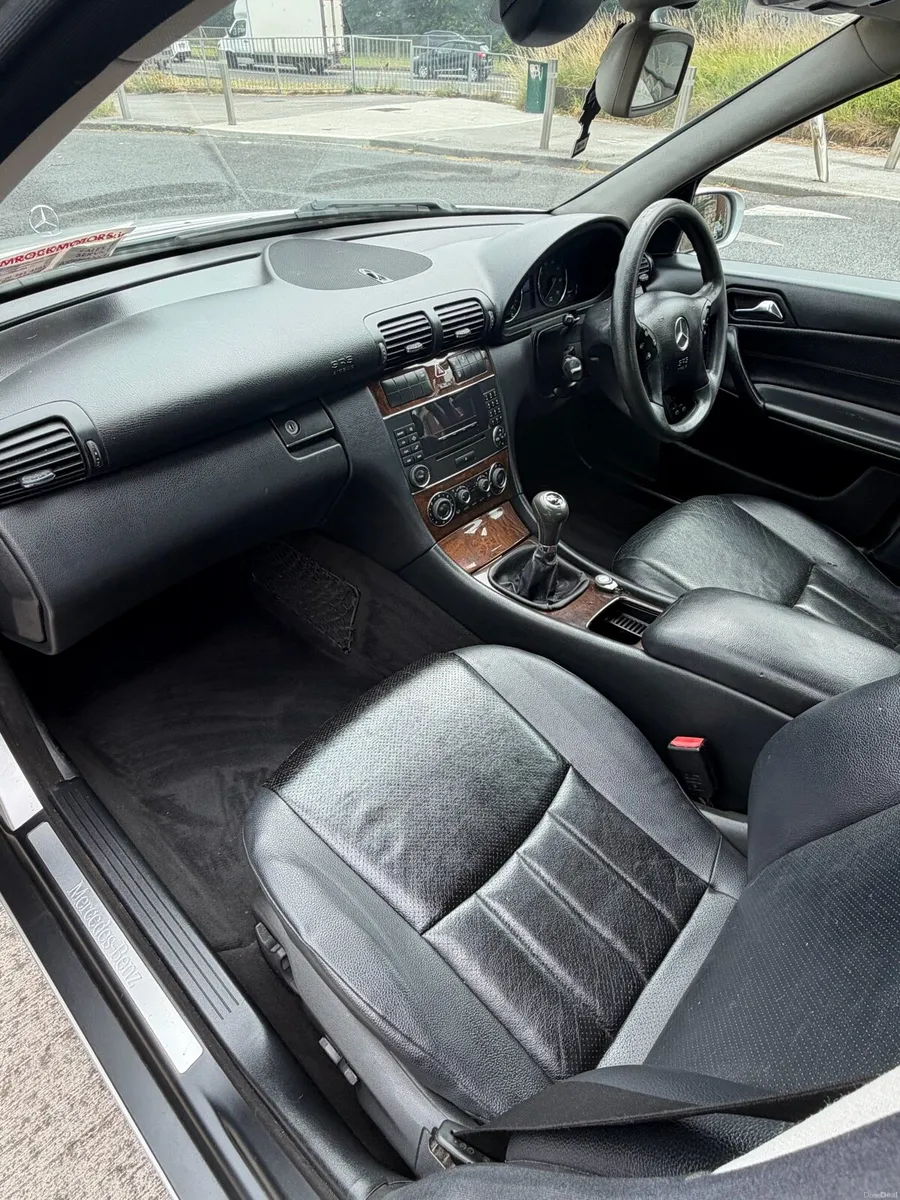Mercedes C180 Kompressor 1.8P - Image 6