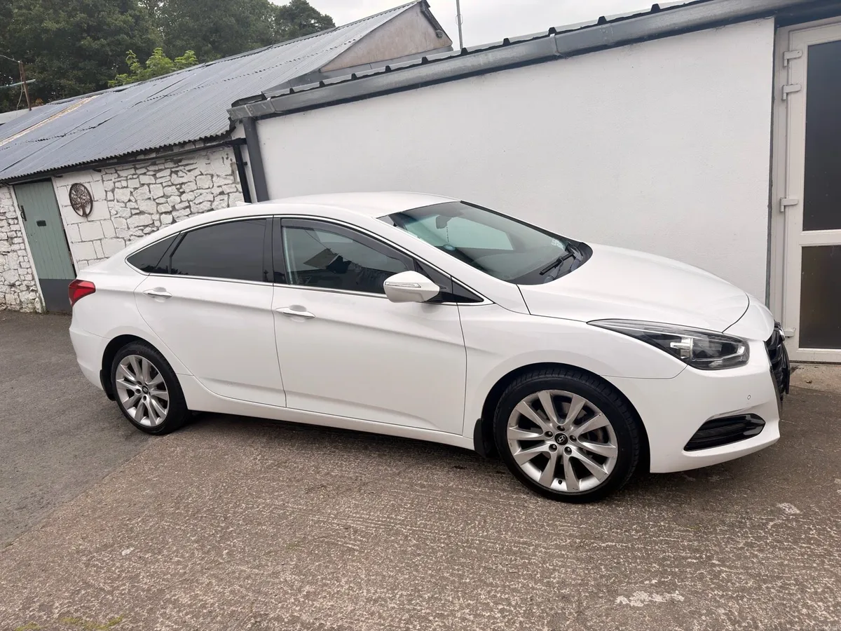 Hyundai i40 2015 152 - Image 1