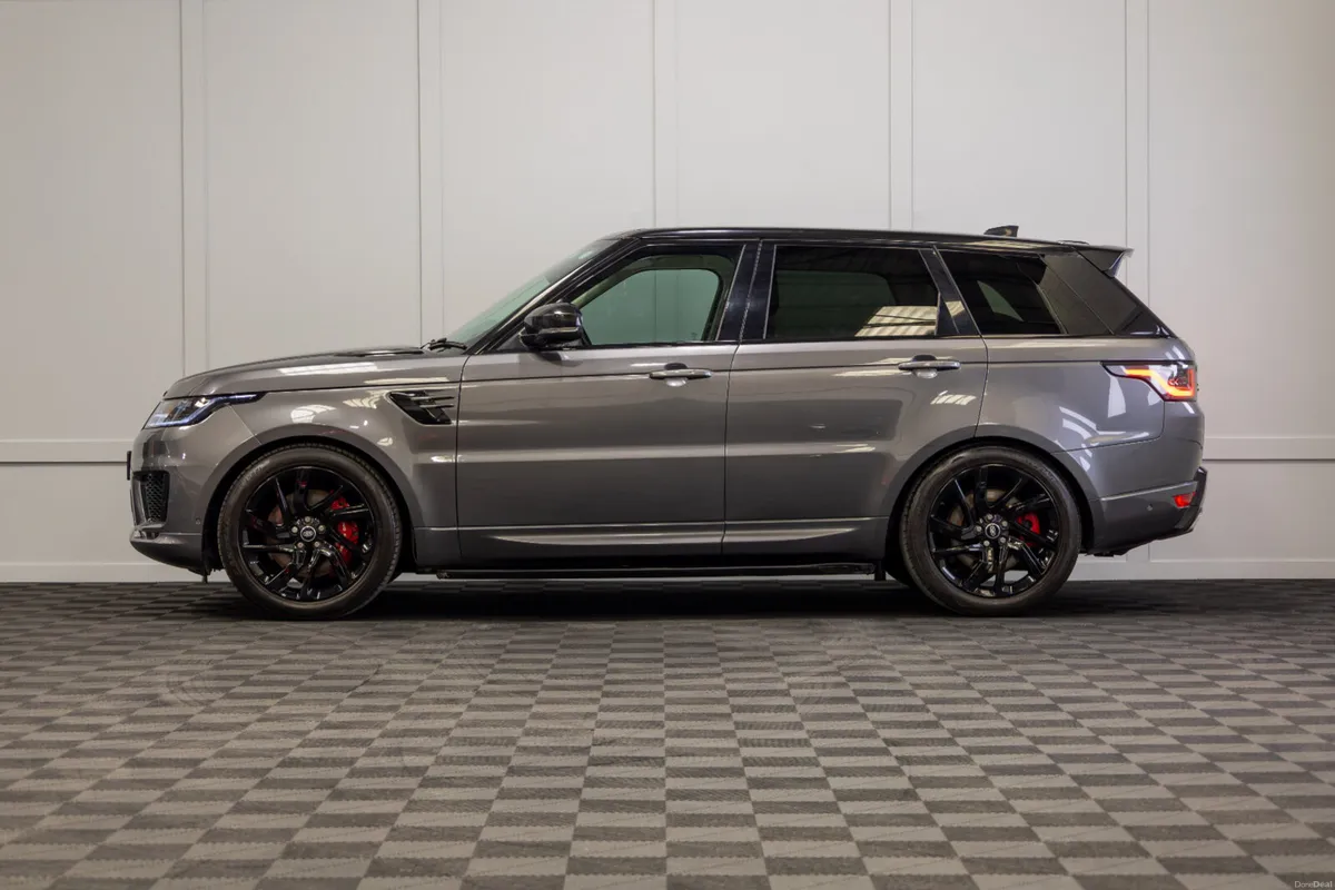 182 Range Rover Sport P400e HSE Dynamic - Image 3