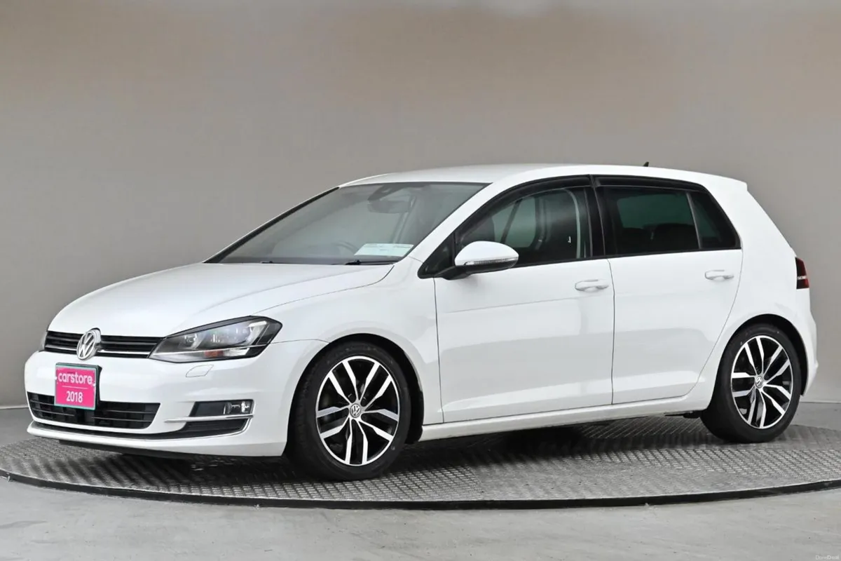 Volkswagen Golf 1.4 TSI DSG HIGHLINE MK7 125BHP ** - Image 4