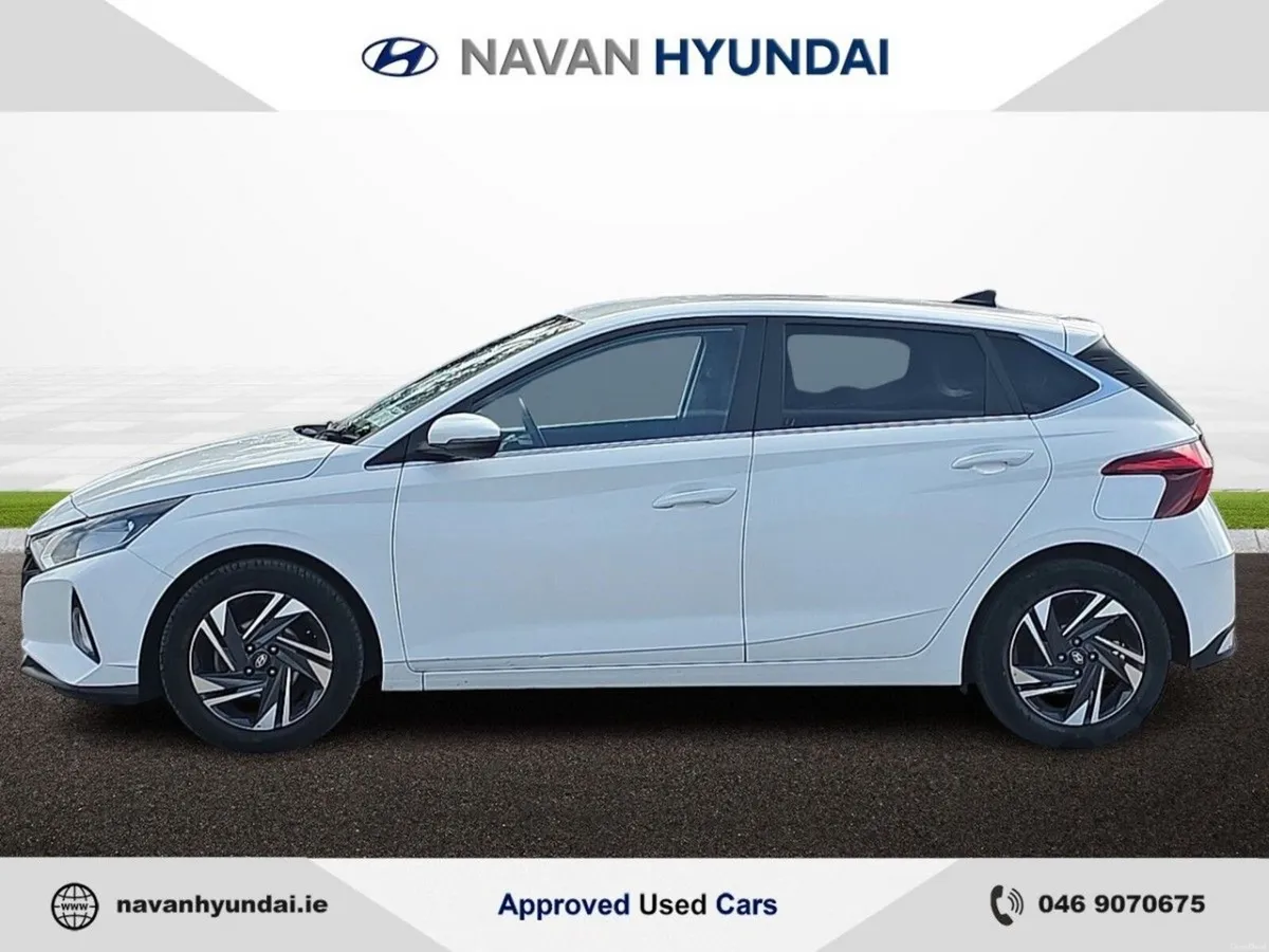 Hyundai i20 Deluxe Plus - Image 4