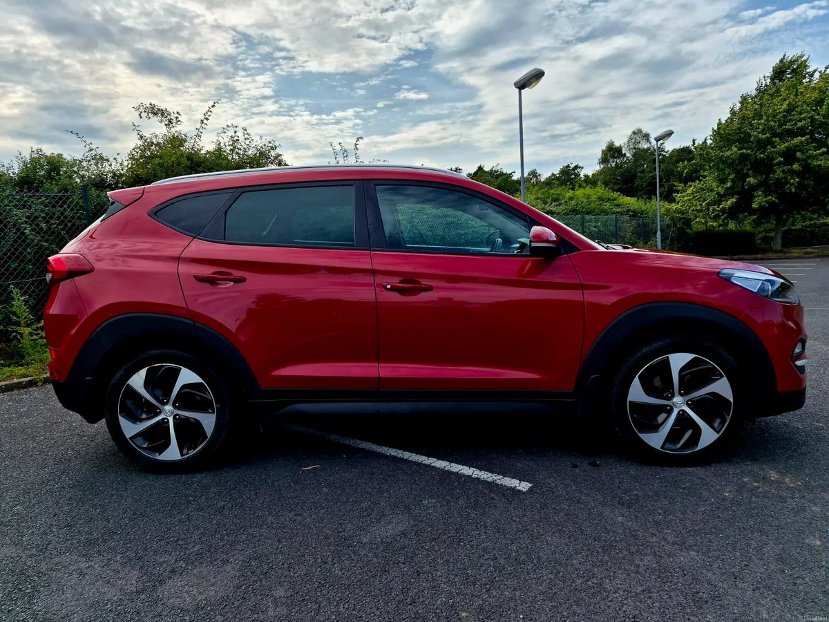 2018 HYUNDAI TUCSON 1.7D EXECUTIVE SE LOW MILES - Image 3