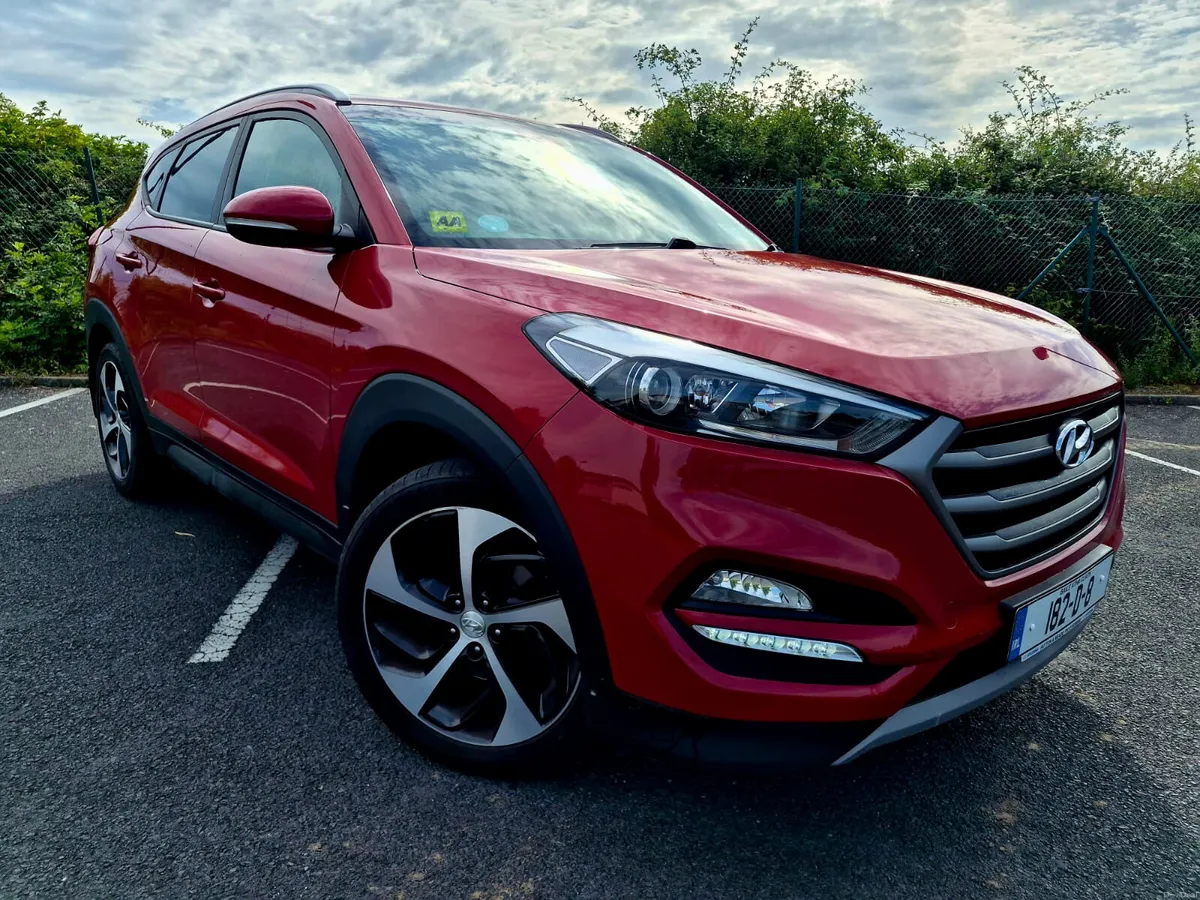 2018 HYUNDAI TUCSON 1.7D EXECUTIVE SE LOW MILES - Image 1