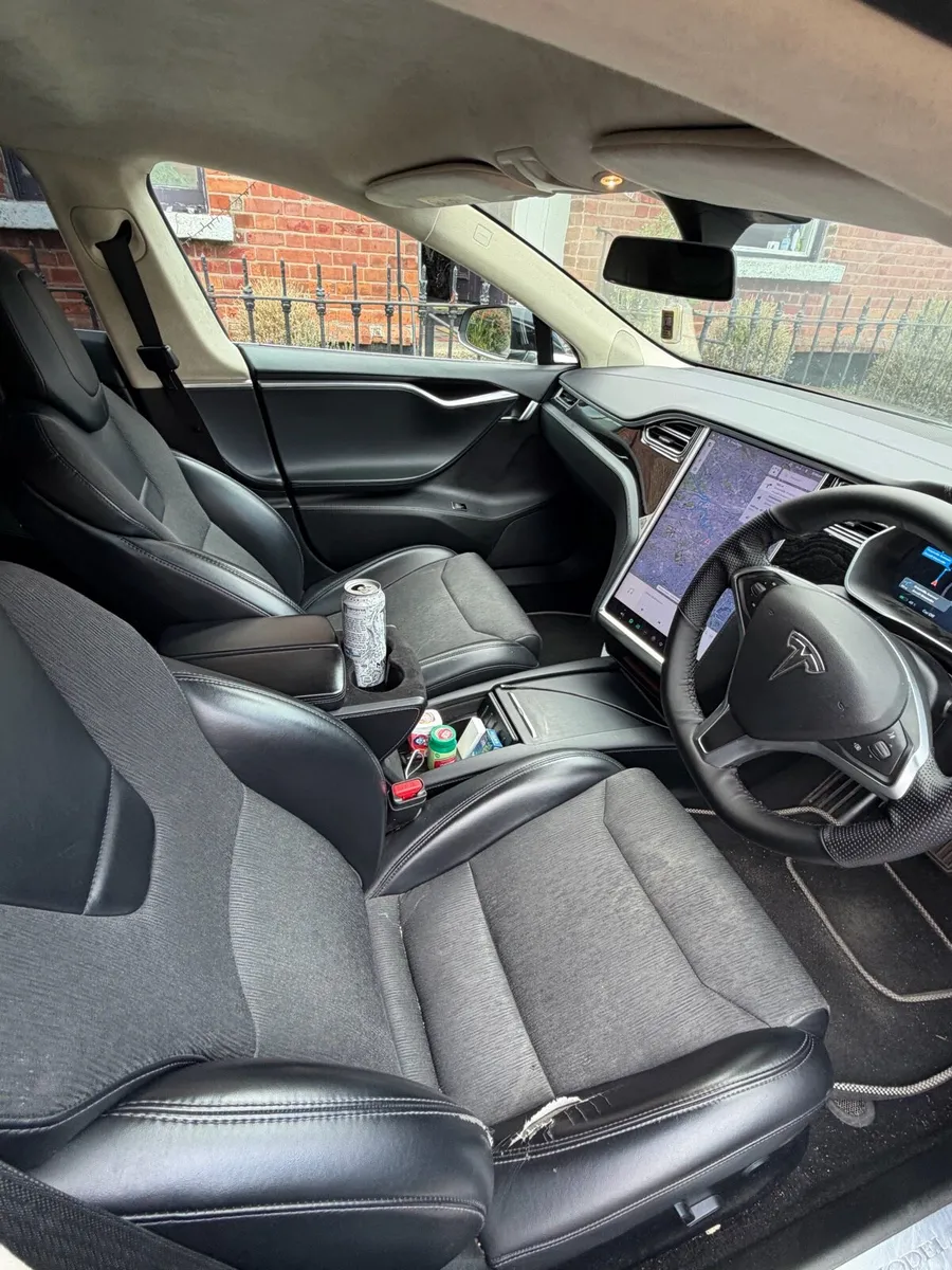 Tesla model s 2017 Free supercharge - Image 5