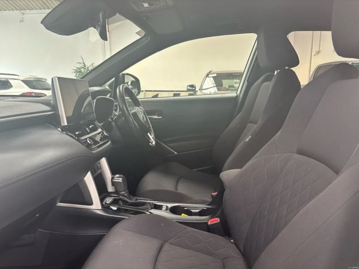 Toyota Corolla Cross SPORT 1.8 HYBRID AUTO - Image 6