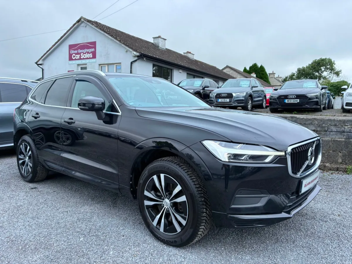 Volvo XC60 D4 MOMENTUM 5DR AUTO - Image 1