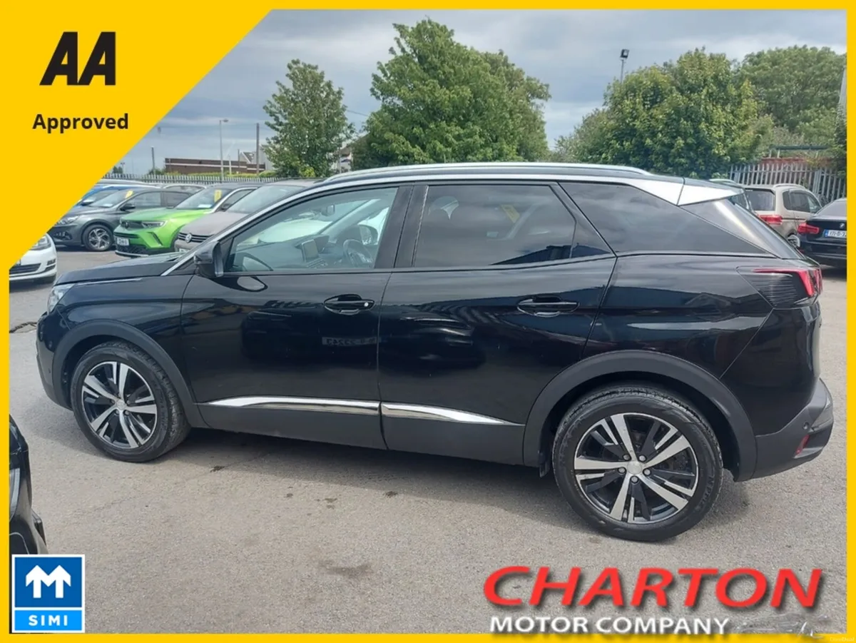 Peugeot 3008 ALLURE 1.2 130 4DR - Image 4