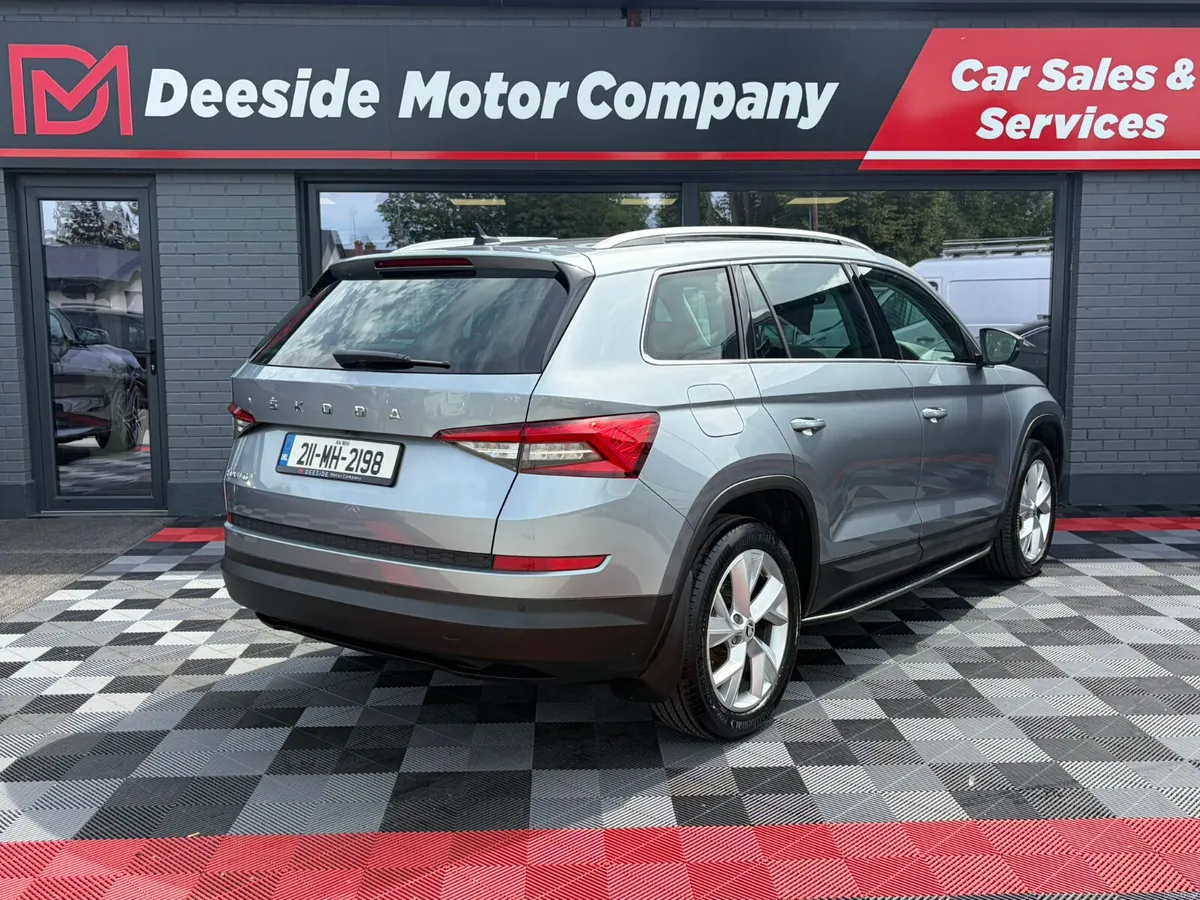 (211) Škoda Kodiaq Style 7 Seater - Heated Seats - Image 5