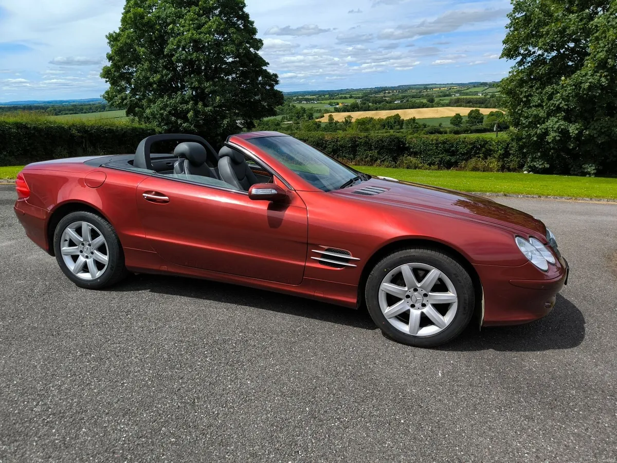 Mercedes-Benz SL-Class 2005 - Image 3