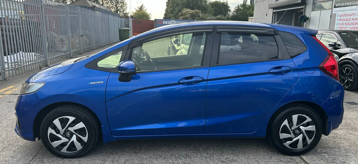 2018 Honda Fit | L Package - Image 5