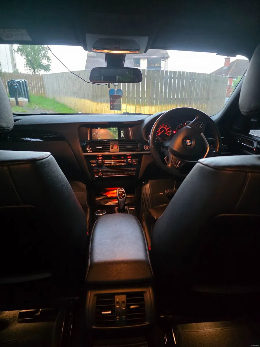 BMW X4 2016 - Image 1