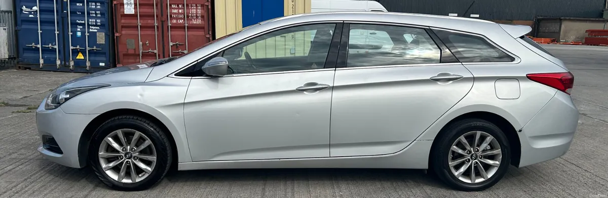 2015 Hyundai i40 Manual - Image 5