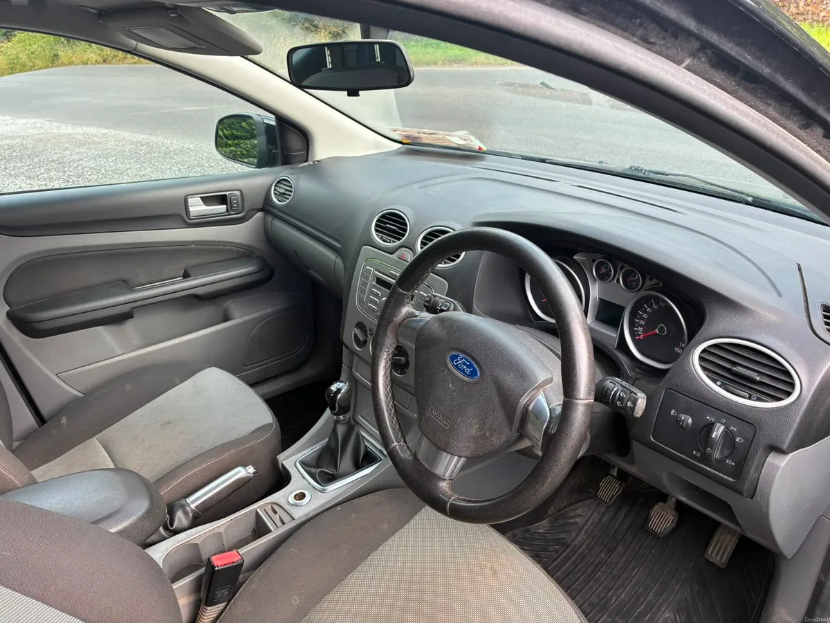Ford focus with test - Image 6