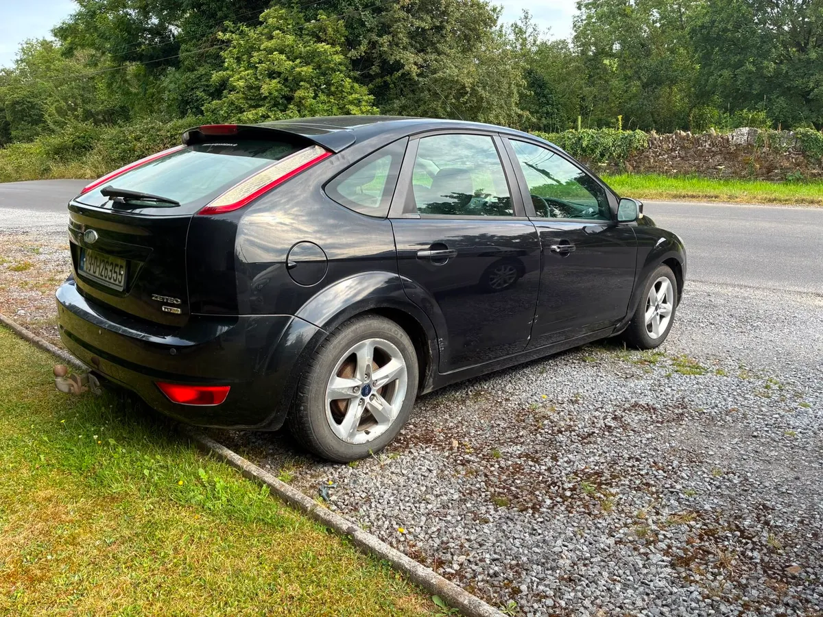 Ford focus with test - Image 3