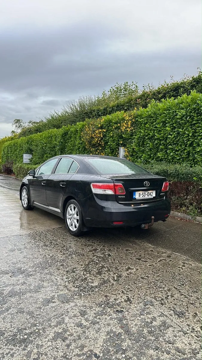 Toyota Avensis - Image 2