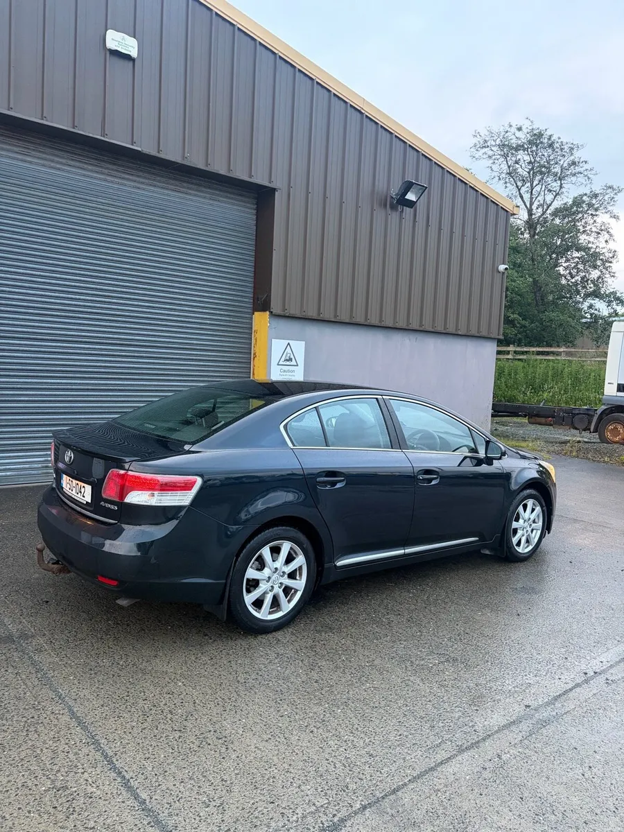 Toyota Avensis - Image 6