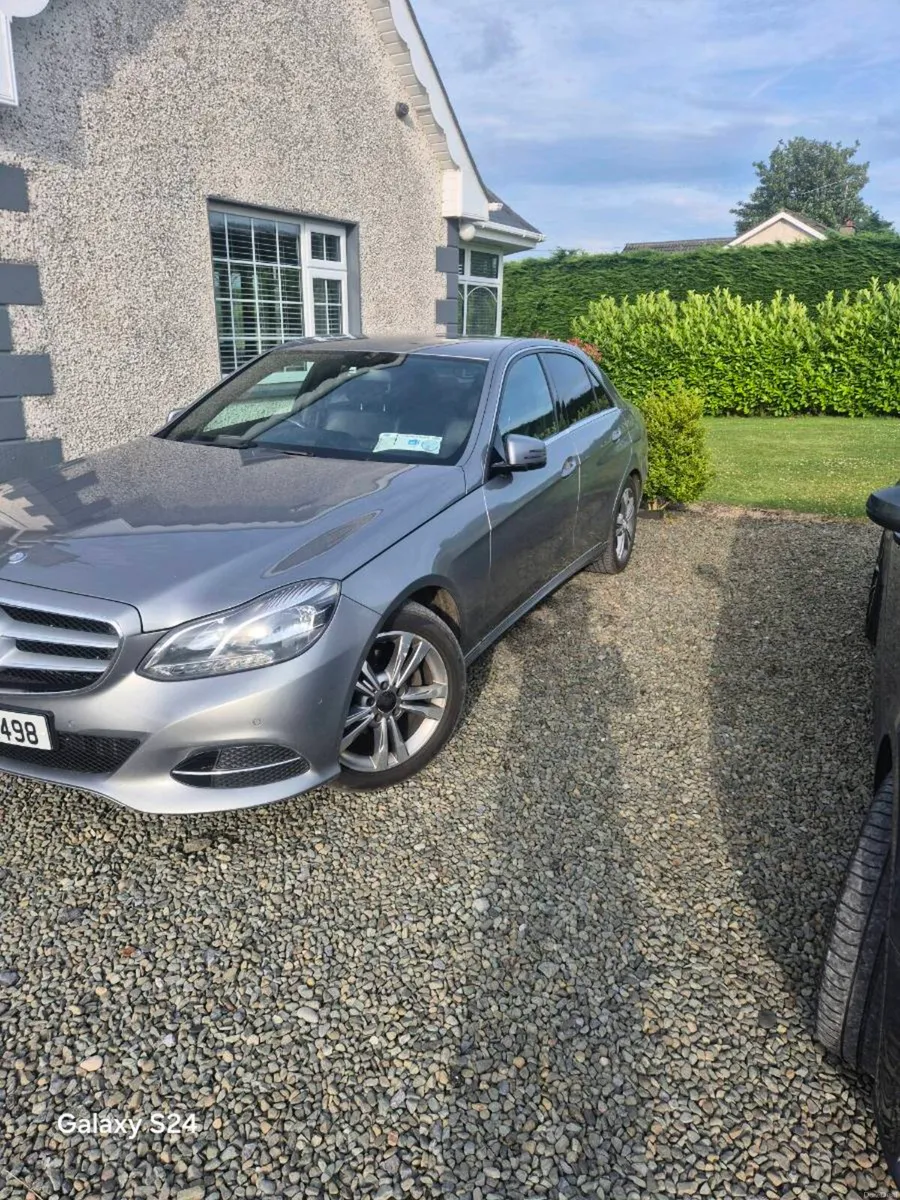 Mercedes e220D - Image 3