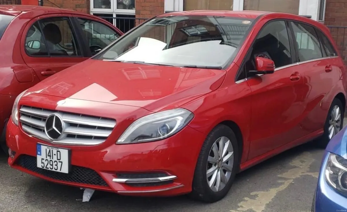 MERCEDES B180 Automatic 1.6 - Image 2
