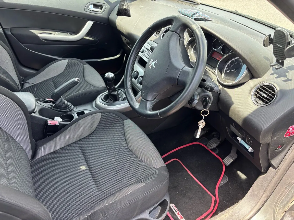Peugeot 308 2013 1.6 diesel - Image 6