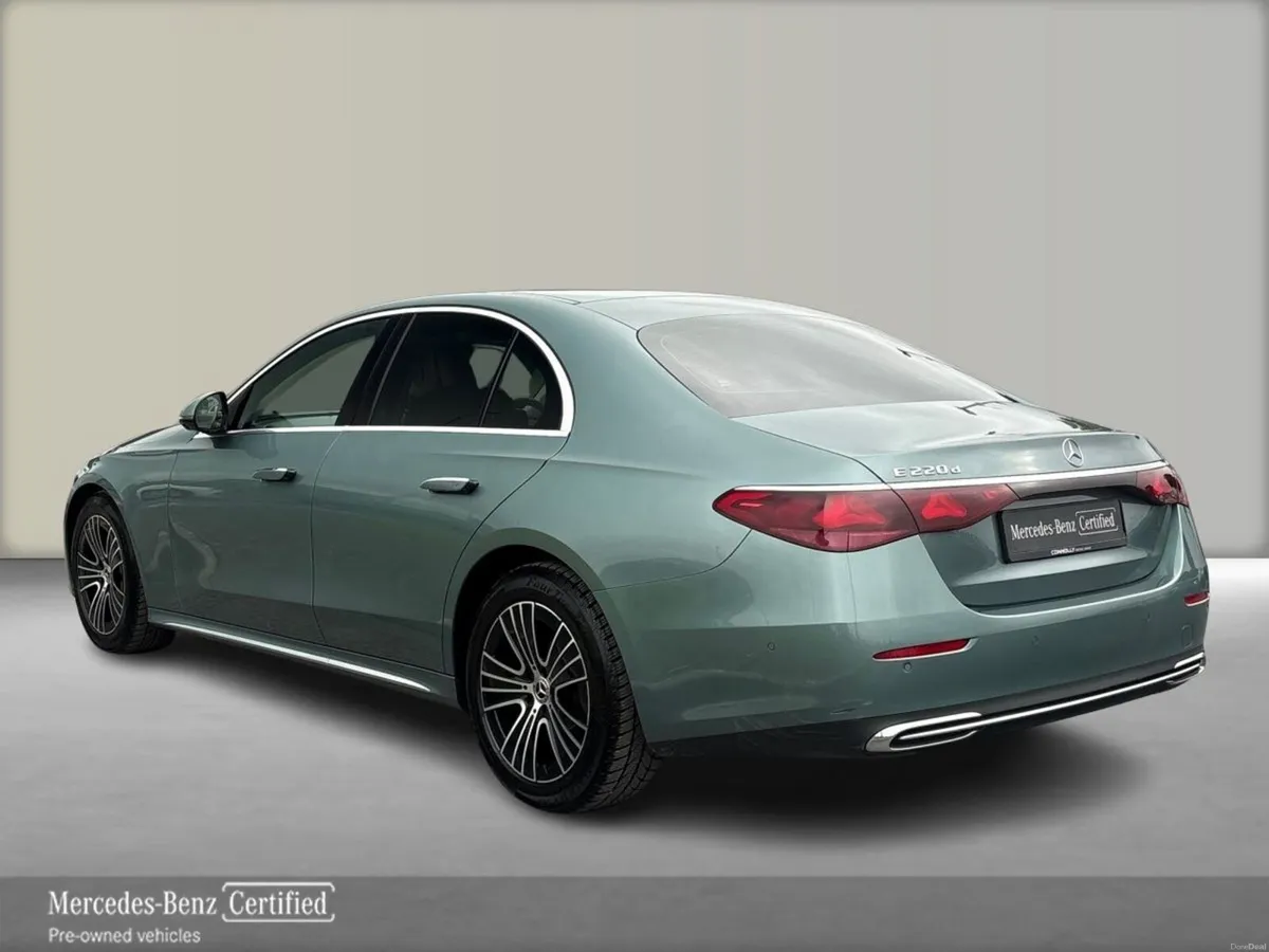Mercedes-Benz E-Class E220d Exclusive Plus - Image 4