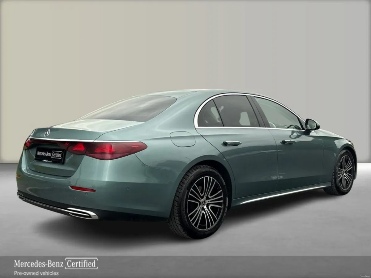 Mercedes-Benz E-Class E220d Exclusive Plus - Image 4