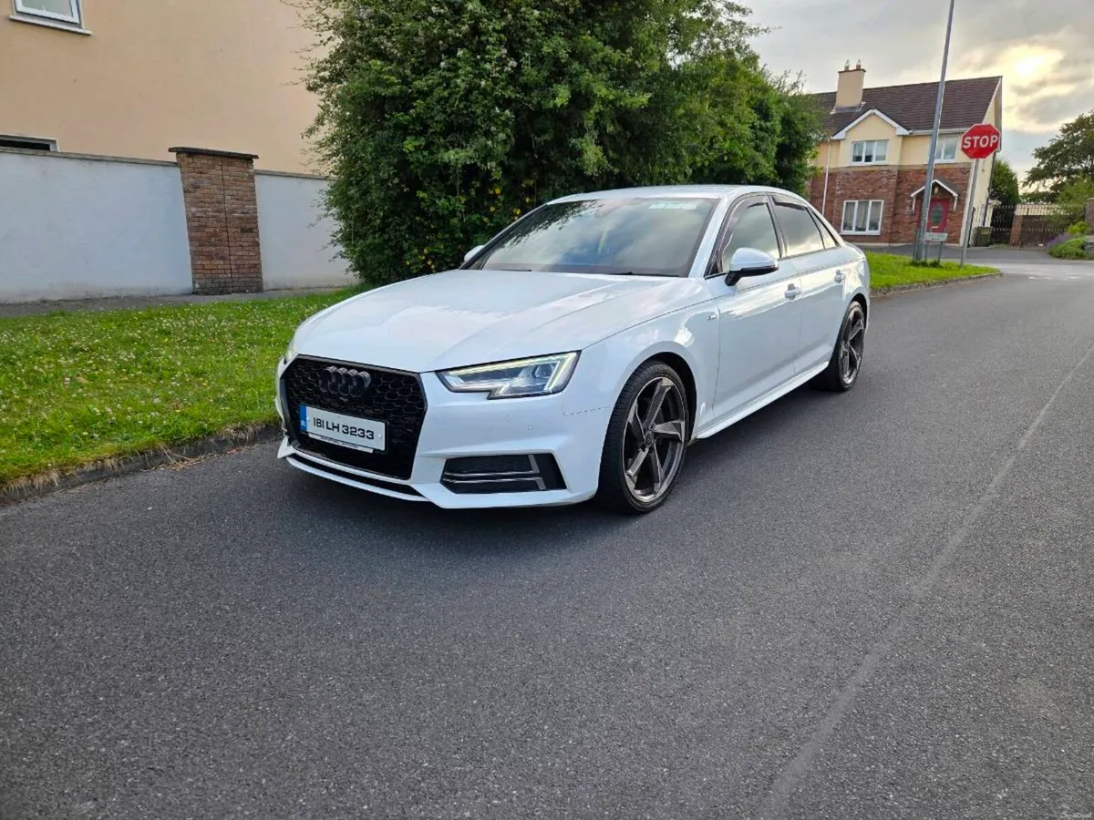 Audi A4 2.0 TDI S LINE AUTO - Image 2