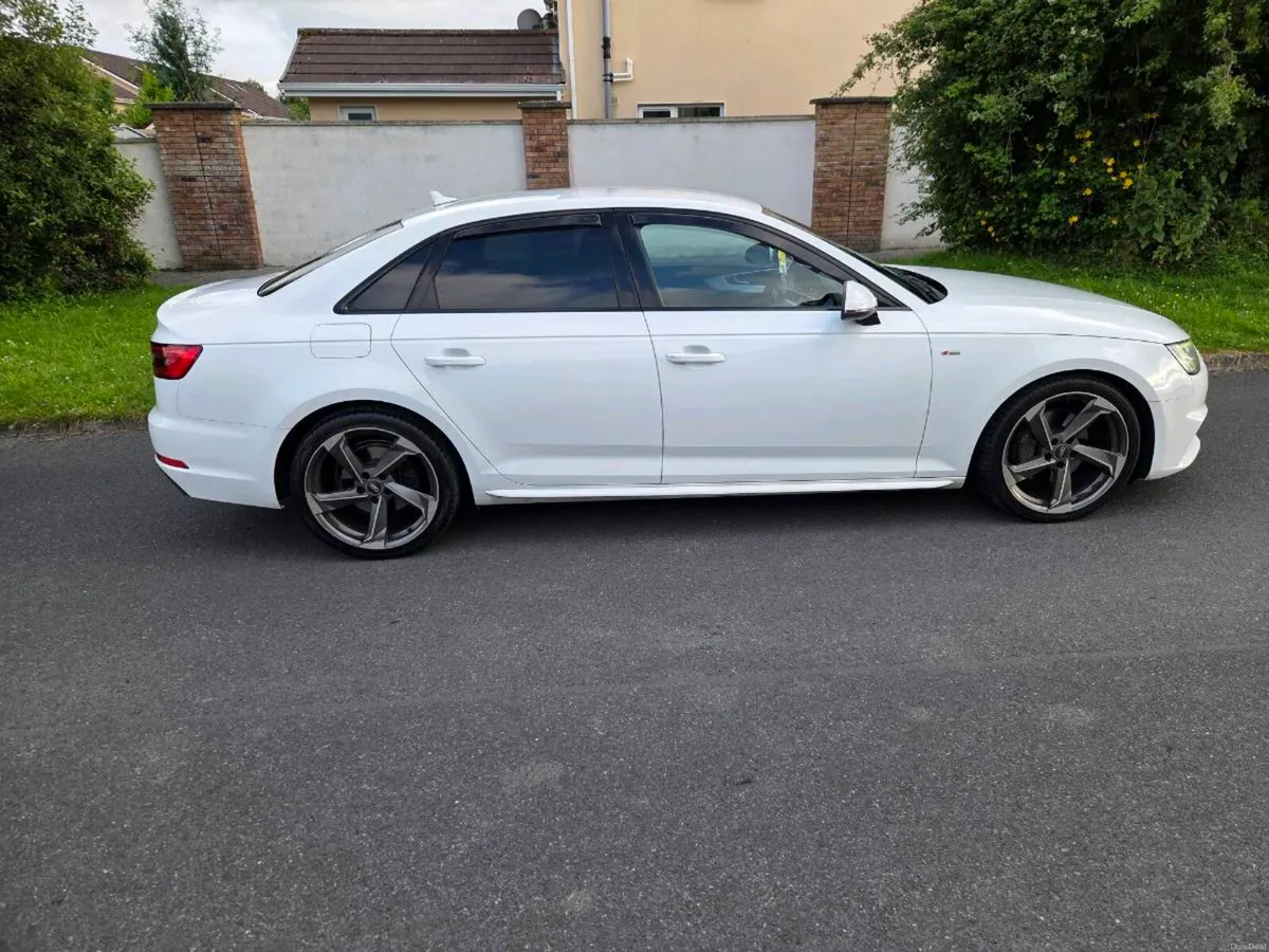 Audi A4 2.0 TDI S LINE AUTO - Image 6