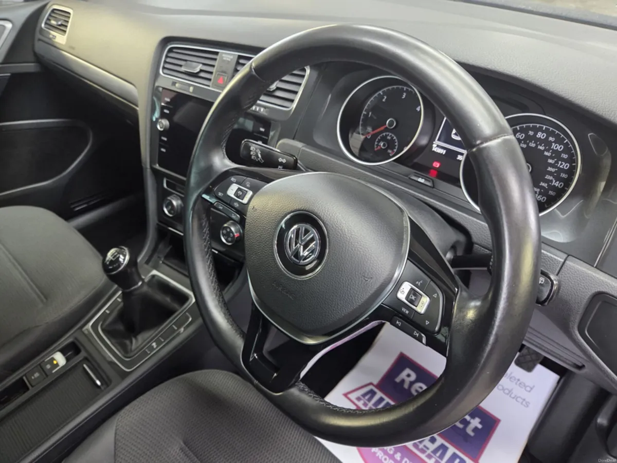 Volkswagen Golf 1.6 TDI MATCH 115PS 5DR - Image 4